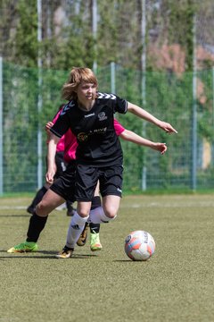Bild 62 - B-Juniorinnen Pokalfinale SV Henstedt Ulzburg - SG Holstein Sued : 2:0